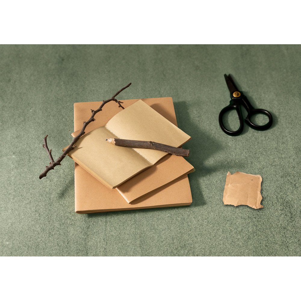 Caderno A5 de capa flexível em cartão (250 g/m²) com 80 páginas lisas - Imagem 3