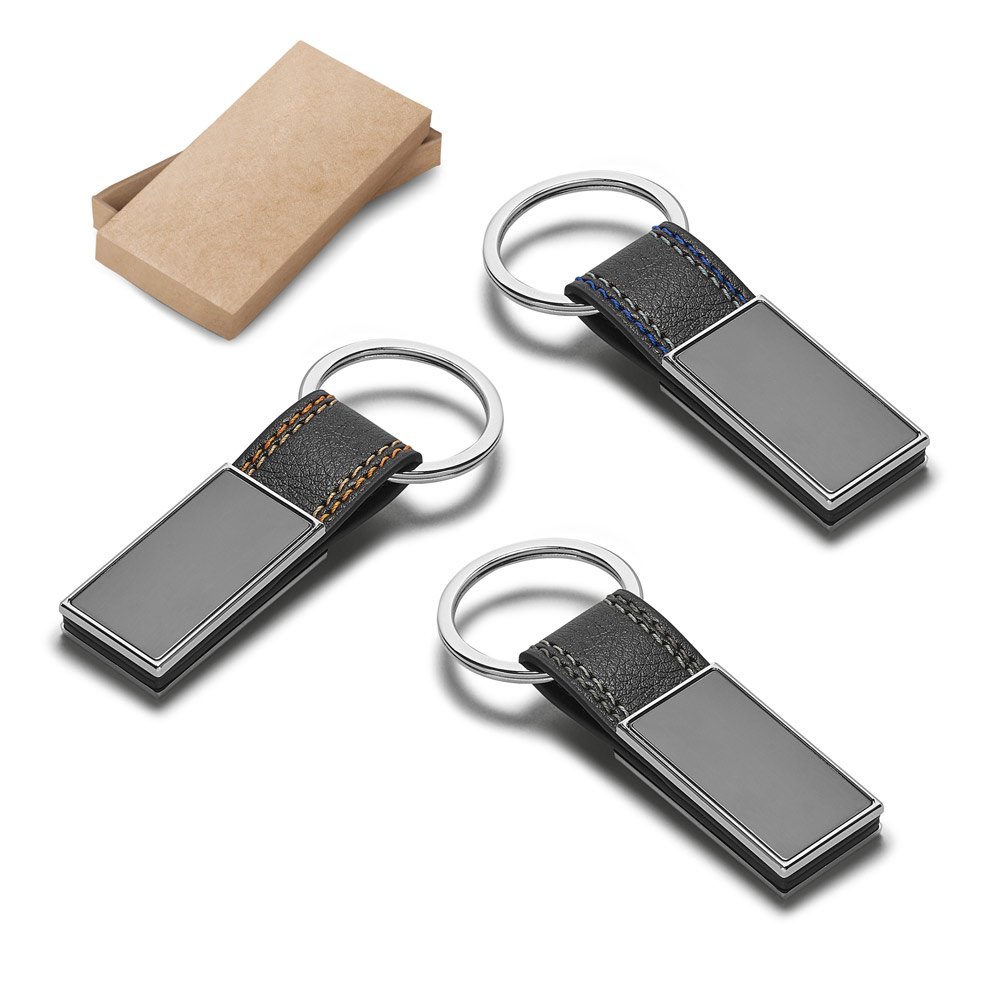 Chaveiro em c. sintético e metal